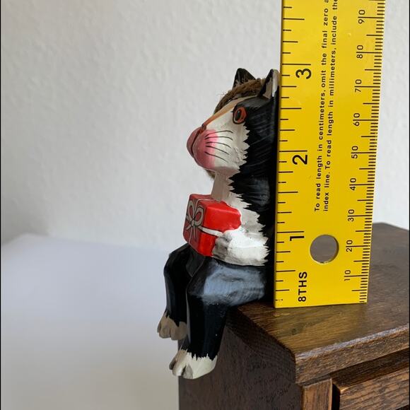 1960s Wooden Cat Sitting Ornament - Picture 5 of 7
